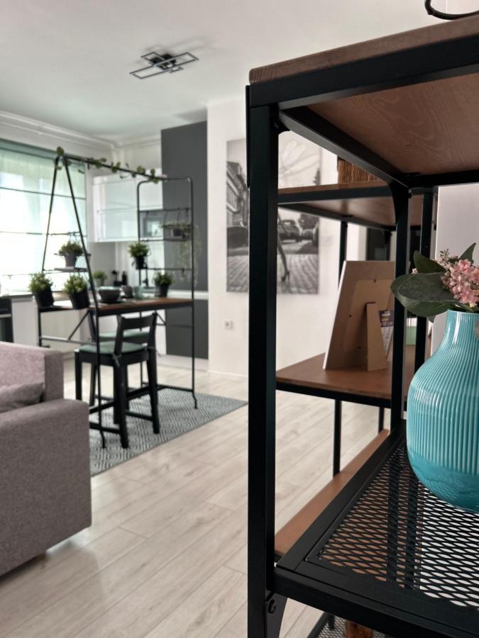 Sophie'S Urban Nest Apartamento Miskolc Exterior foto